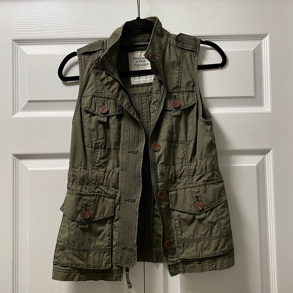 Abercrombie and Fitch Military Vest